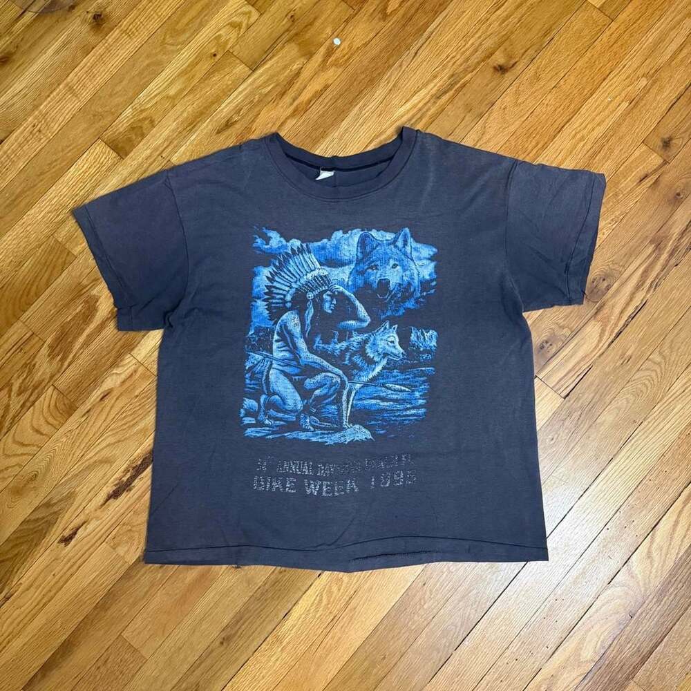 Vintage 1995 Daytona Beach Bike Week Native American Wolf T-Shirt XL